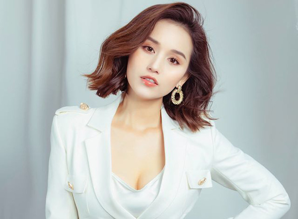 LÃ THANH HUYỀN KHOE BIỆT THỰ ĐẸP NHƯ KHÁCH SẠN 5 SAO LÃ THANH HUYỀN KHOE BIỆT THỰ ĐẸP NHƯ KHÁCH SẠN 5 SAO